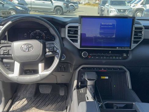 Used 2023 Toyota Tundra Limited AWD/4WD image 12