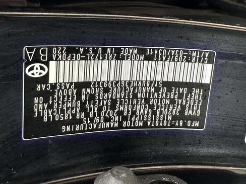 Used 2016 Toyota Corolla L image 25