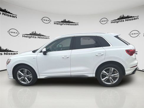 Used 2020 Audi Q3 2.0T Prestige w/ Prestige Package AWD/4WD image 2