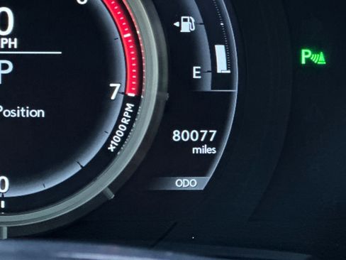 Used 2018 Lexus IS 300 F Sport image 32