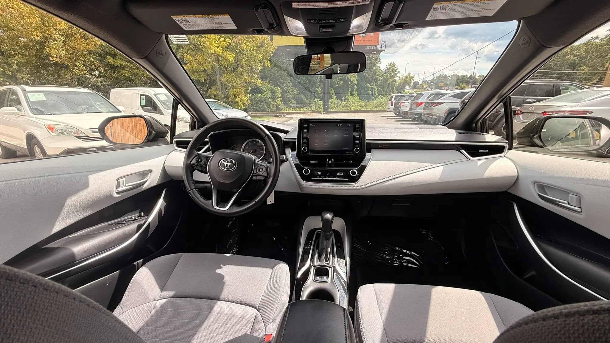 Used 2021 Toyota Corolla SE FWD image 7