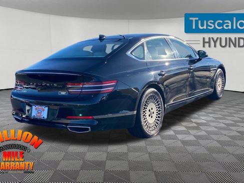 Used 2022 Genesis G80 2.5T w/ Advanced Package image 9