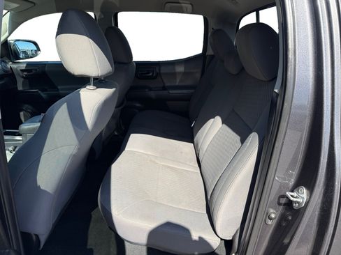 Used 2020 Toyota Tacoma SR w/ SR Convenience Package RWD image 16