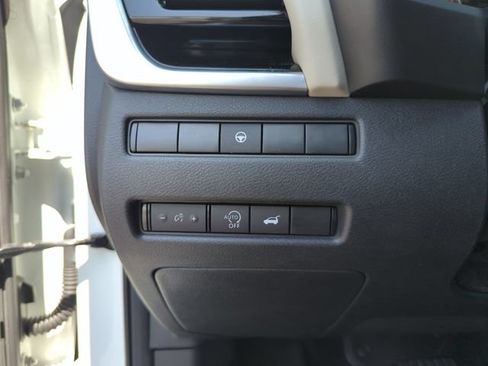 Certified 2023 Nissan Rogue SL w/ SL Premium Package FWD image 44