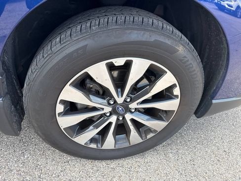 Used 2016 Subaru Outback 2.5i Limited AWD/4WD image 15