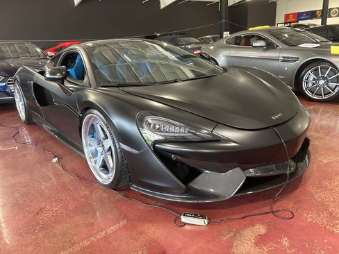 Used 2017 McLaren 570S RWD image 94