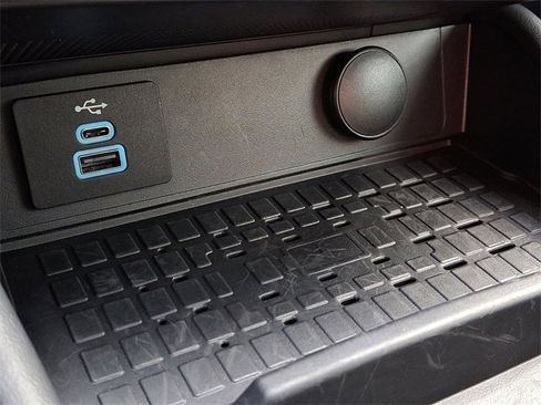 Used 2024 Ford Mustang GT Premium image 24