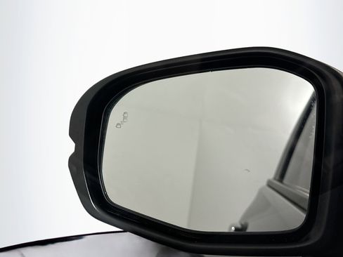 Used 2025 Honda HR-V Sport image 16