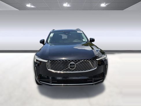 New 2026 Volvo XC90 B5 Core w/ Protection Package AWD/4WD image 6