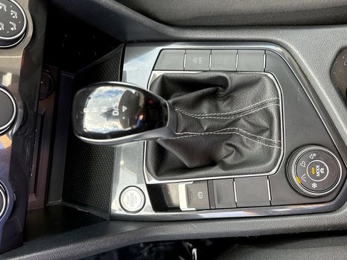 Used 2024 Volkswagen Tiguan S AWD/4WD image 21