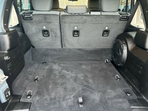 Used 2024 Jeep Wrangler Willys image 42
