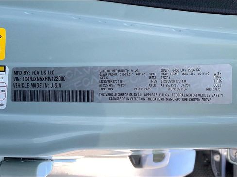Used 2024 Jeep Wrangler Unlimited AWD/4WD image 26