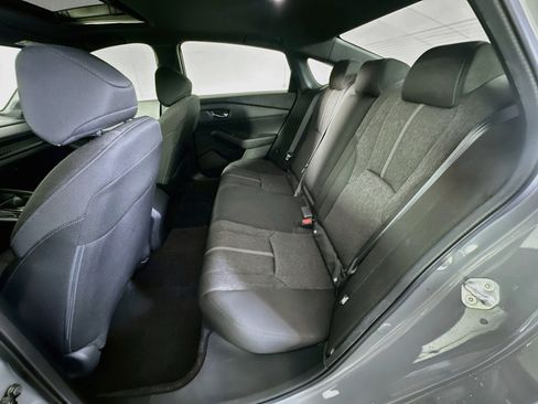 Used 2024 Honda Accord Sport image 27