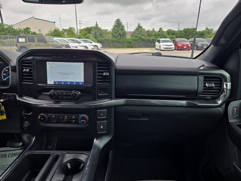 Used 2021 Ford F150 XL w/ STX Appearance Package RWD image 20