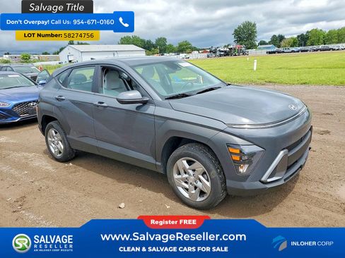 Used 2024 Hyundai Kona SE AWD/4WD image 5