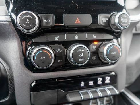 Used 2022 RAM 1500 Big Horn AWD/4WD image 31