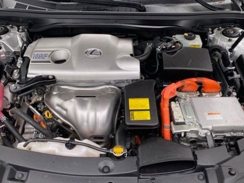 Used 2015 Lexus ES 300h 300h image 7