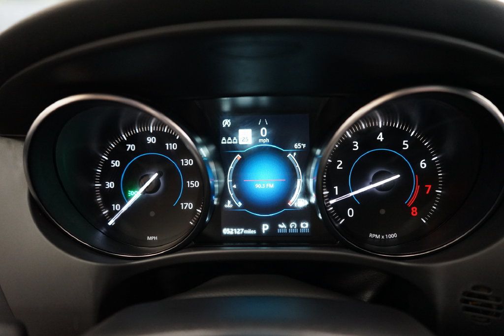 Used 2020 Jaguar F-PACE Premium AWD/4WD image 35