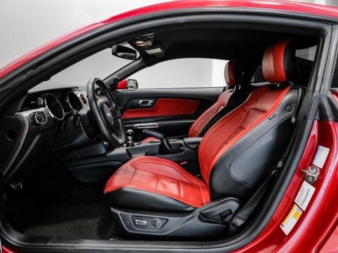 Used 2016 Ford Mustang GT Premium w/ GT Performance Package RWD image 6