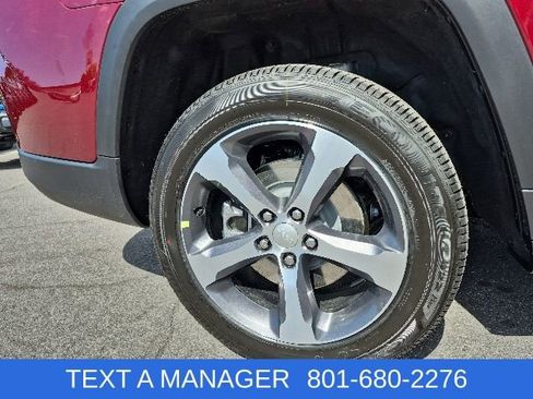 New 2026 Jeep Grand Cherokee L Limited AWD/4WD image 5