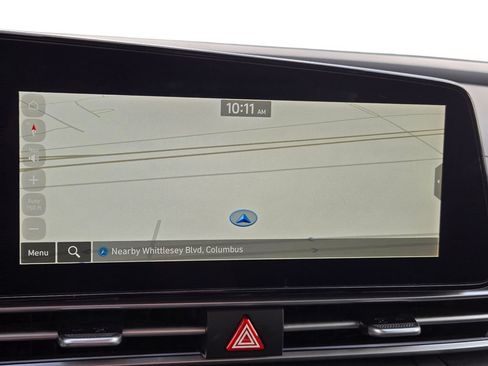 Used 2025 Hyundai Elantra SEL FWD image 26