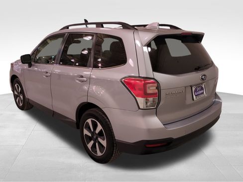Used 2018 Subaru Forester 2.5i Limited image 6