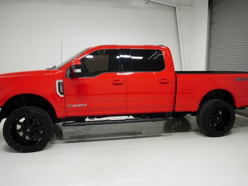 Used 2022 Ford F250 Lariat image 6