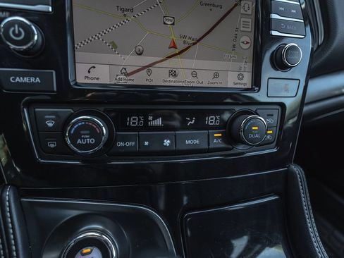Used 2023 Nissan Maxima Platinum FWD image 12