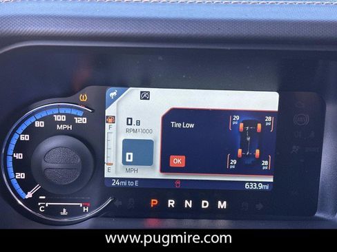 Used 2024 Ford Bronco Badlands image 26