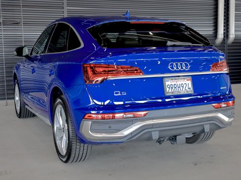 Certified 2025 Audi Q5 2.0T Premium AWD/4WD image 2