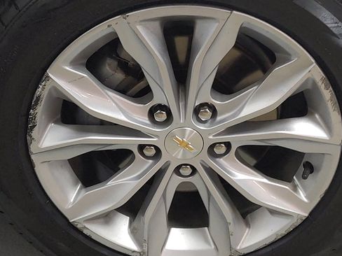 Used 2023 Chevrolet Malibu LT FWD image 31