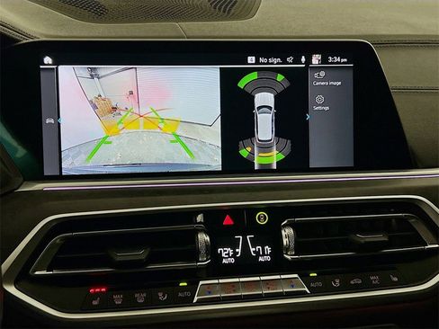 Used 2022 BMW X5 xDrive45e w/ Executive Package image 17