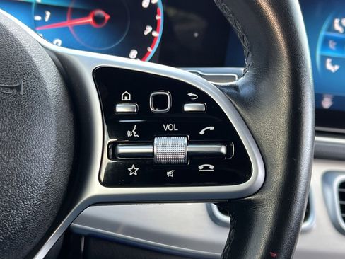 Used 2020 Mercedes-Benz GLE 350 4MATIC image 29