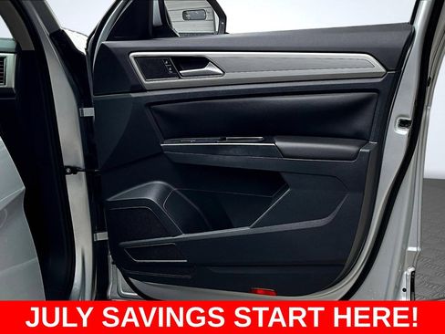 Used 2019 Volkswagen Atlas SE FWD image 30