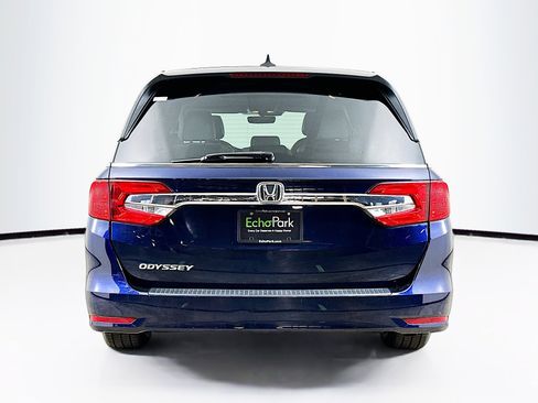 Used 2018 Honda Odyssey EX-L image 7