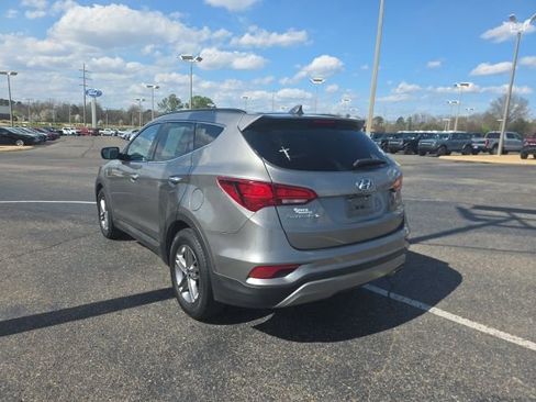 Used 2017 Hyundai Santa Fe Sport image 5