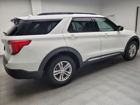 Used 2020 Ford Explorer XLT AWD/4WD image 10