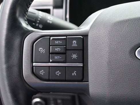 Used 2021 Ford F150 Lariat w/ Max Trailer Tow Package image 17