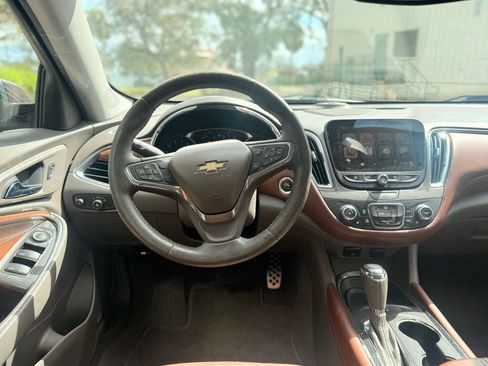 Used 2016 Chevrolet Malibu LT w/ Leather Package image 14