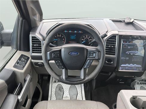 Used 2015 Ford F150 XLT RWD image 19