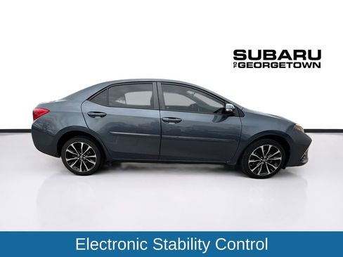 Used 2017 Toyota Corolla SE image 8