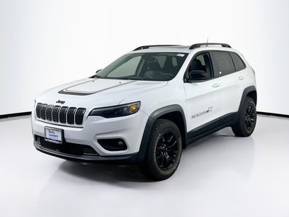 Used 2022 Jeep Cherokee Latitude w/ Sun & Sound Group