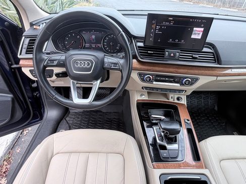 Used 2022 Audi Q5 2.0T Premium AWD/4WD image 10