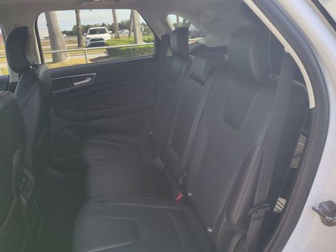 Used 2018 Ford Edge Titanium w/ Equipment Group 301A image 14