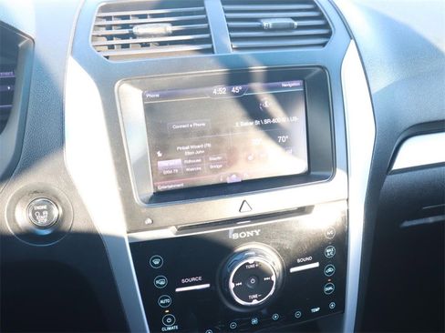 Used 2013 Ford Explorer Sport image 17