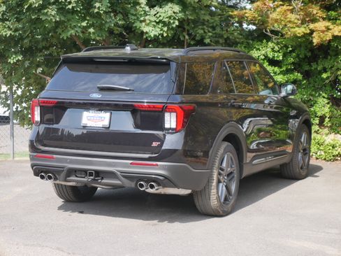 New 2025 Ford Explorer ST w/ Sun And Sound Package image 30