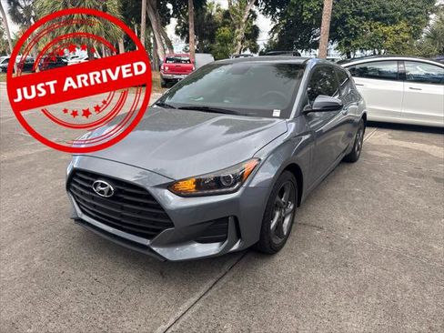 Used 2019 Hyundai Veloster 2.0 image 1