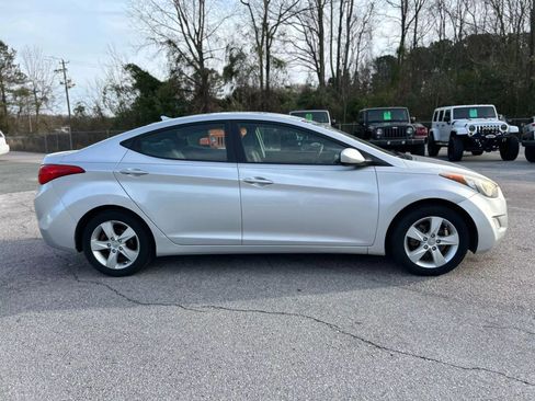 Used 2012 Hyundai Elantra GLS w/ Preferred Pkg 3 image 6