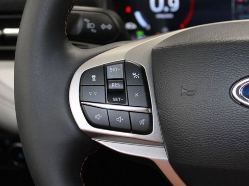 New 2026 Ford Explorer Active w/ Active Comfort Package image 37