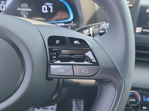 New 2026 Hyundai Elantra Sport FWD image 8
